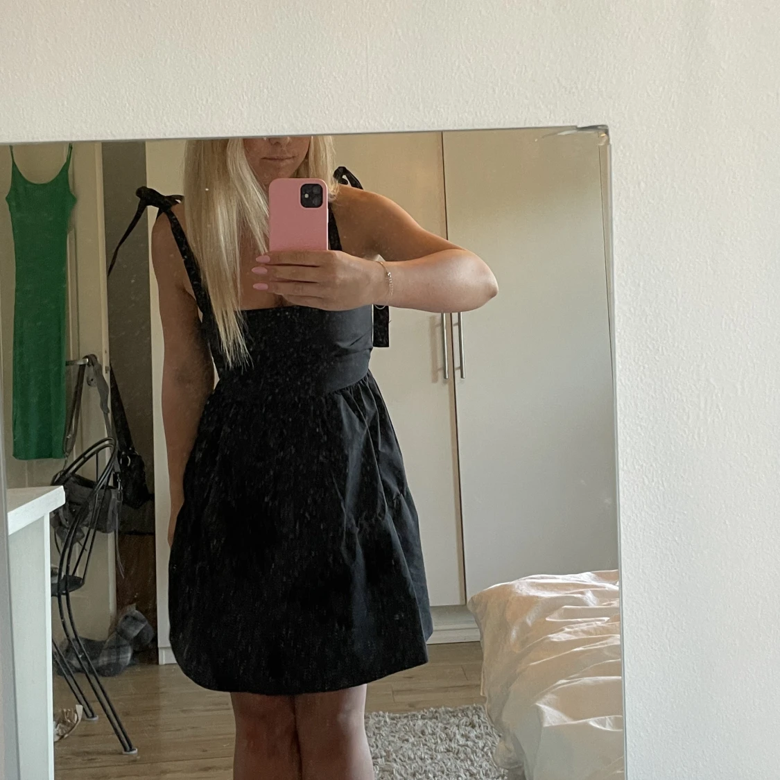 Svart klänning - 90