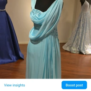 Fest klänning  - Chiffong klänning 