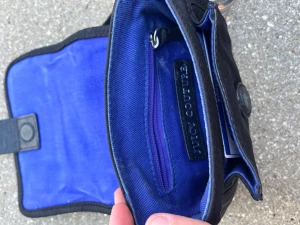 Väska - Säljer en juicy couture väska från 2010 som aldrig kommigt till användning!❤️