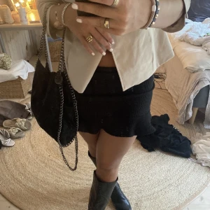 Kjol - Jätte snygg men kommer tyvärr ej till andvändeing