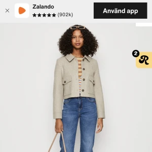 Kappa - Snygg kappa från zalando!💞 (märket vero moda) Använd endast en gång❤️  Storlek: XS 150kr + frakt Kontakta mig för frågor eller egna bilder❤️ 