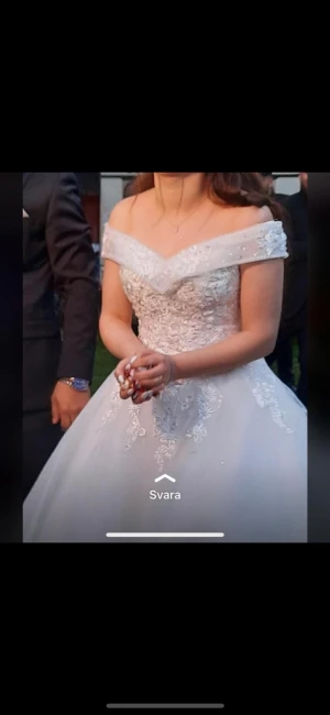 Bröllopsklänning  - Använd en gång