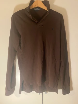 Långarmad, Ralph Lauren Piké - Långarmad Ralph Lauren piké, vintage i riktigt fint skick!