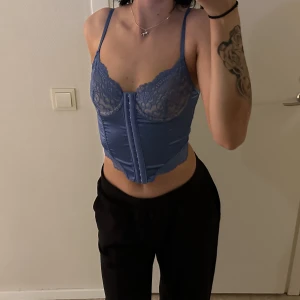 korsett - fin blå korsett från shein storlek S