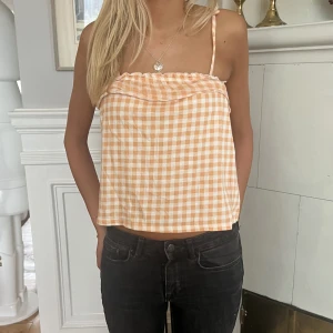 orange rutig topp zara - oranget linne från zara, kom privat för frågor!