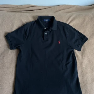 Ralph lauren piké  - Använd några gånger. För små för mig