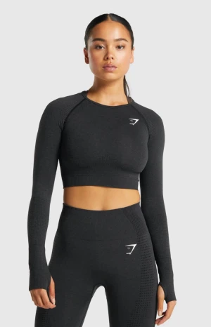 Gymshark tröja  - Jätteskön gymshark tröja, lång i ärmarna och rygglös! Kan skicka fler bilder vid intresse! 💓