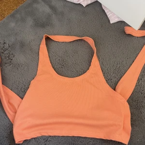 Linne - Fint linne med öppen rygg från Shein, vid frågor är de bara att skriva!!