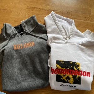 Hoodies med tryck - Snygga hoodies med tryck. säljer båda för 100kr:)