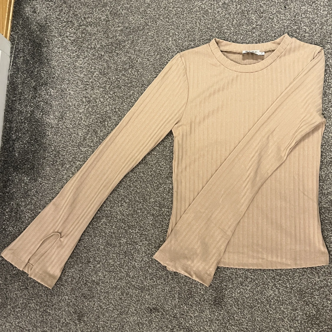 Beige längärmad  - 90