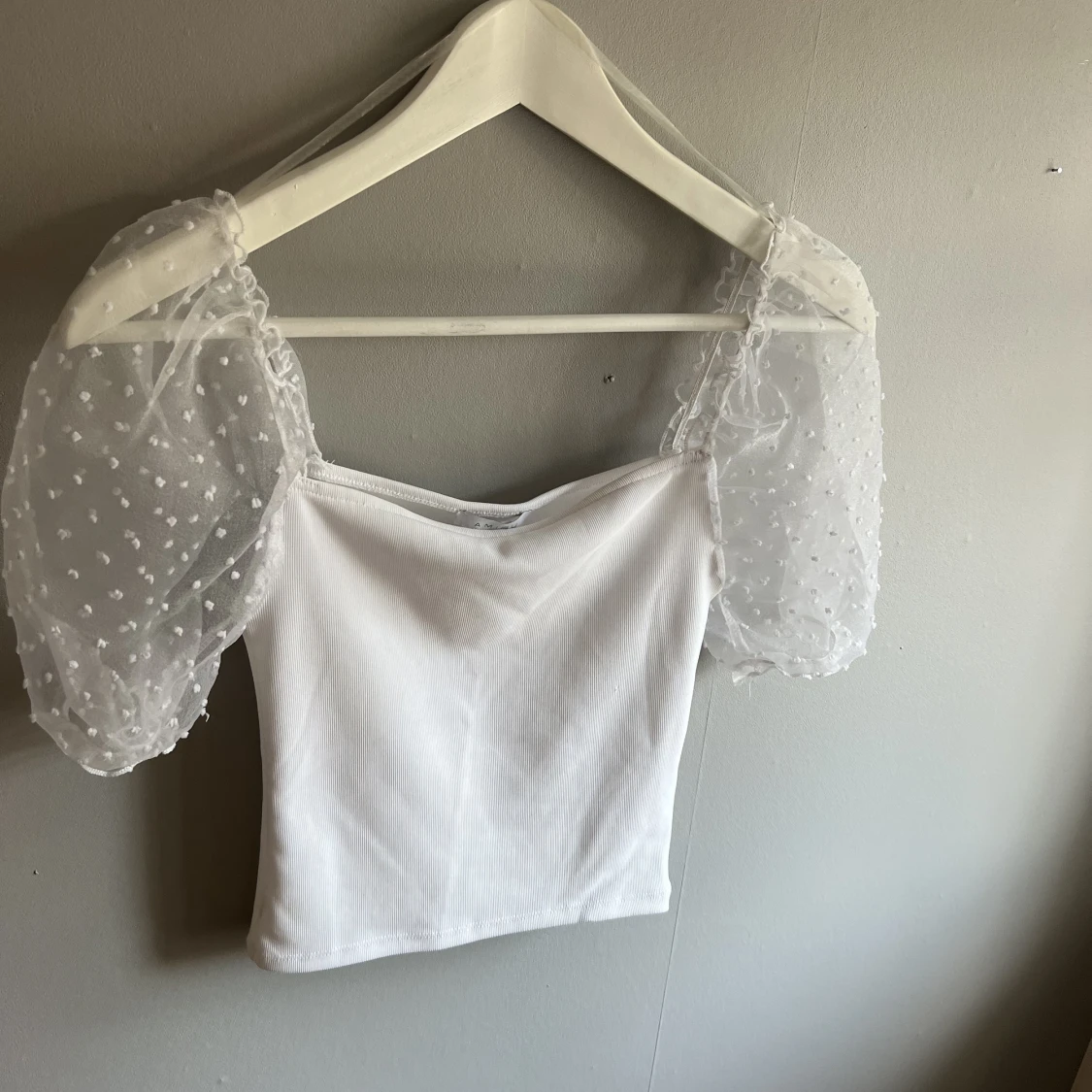 Vit tröja  - 90
