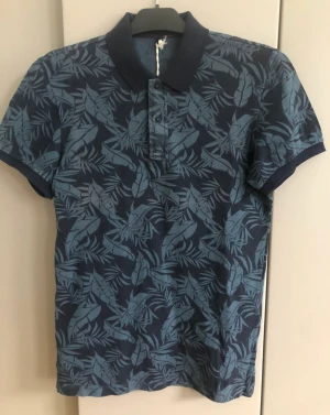 Piké Blend Ny  - Piké från Blend Ny med prislappen kvar 