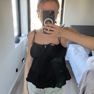 Topp - Söt topp från hm💖