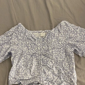 Vår tröja - Helt ny