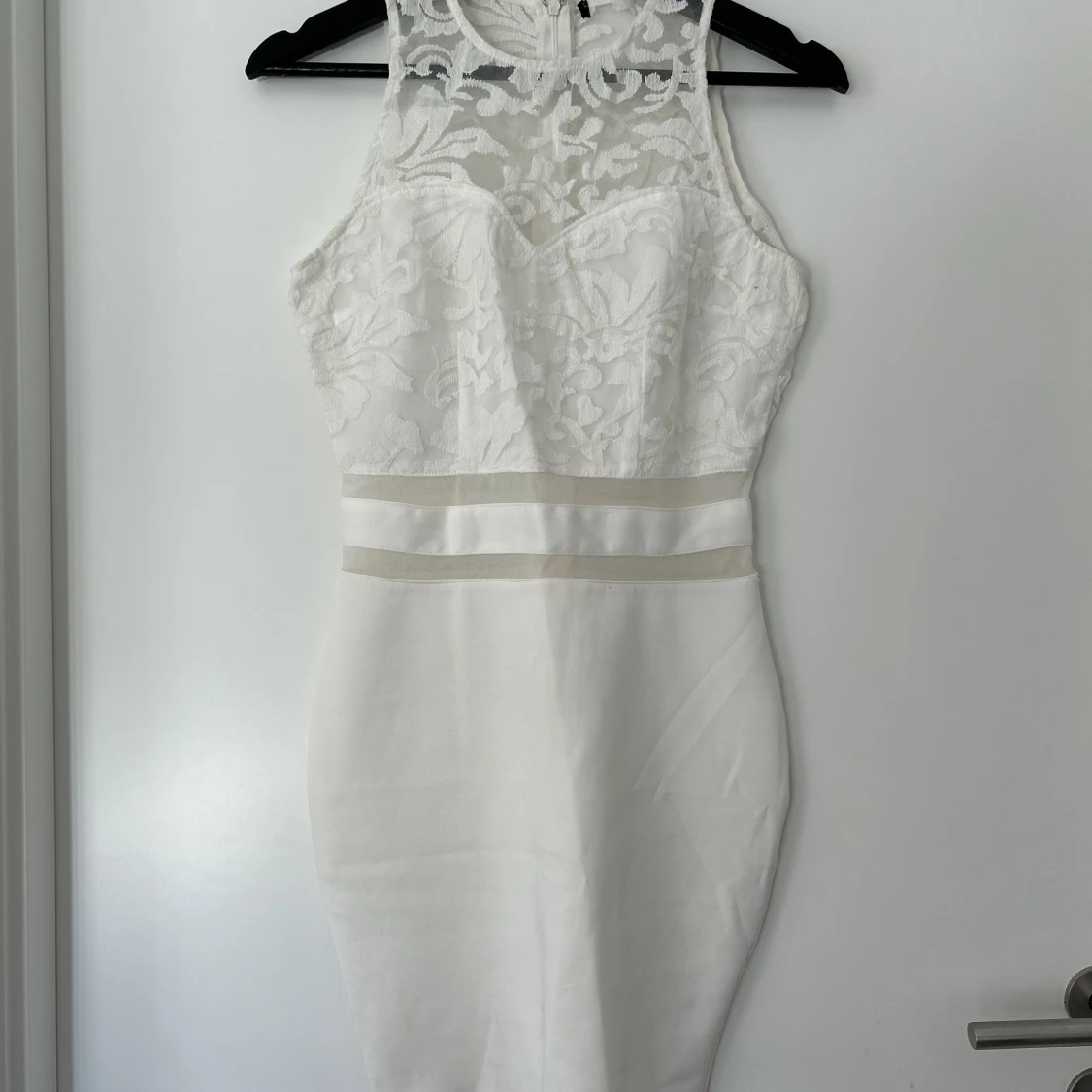 Perfekt studentklänning - 90