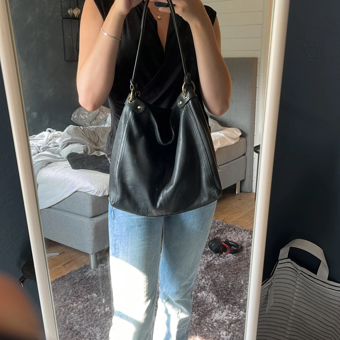 Svart väska  - 90