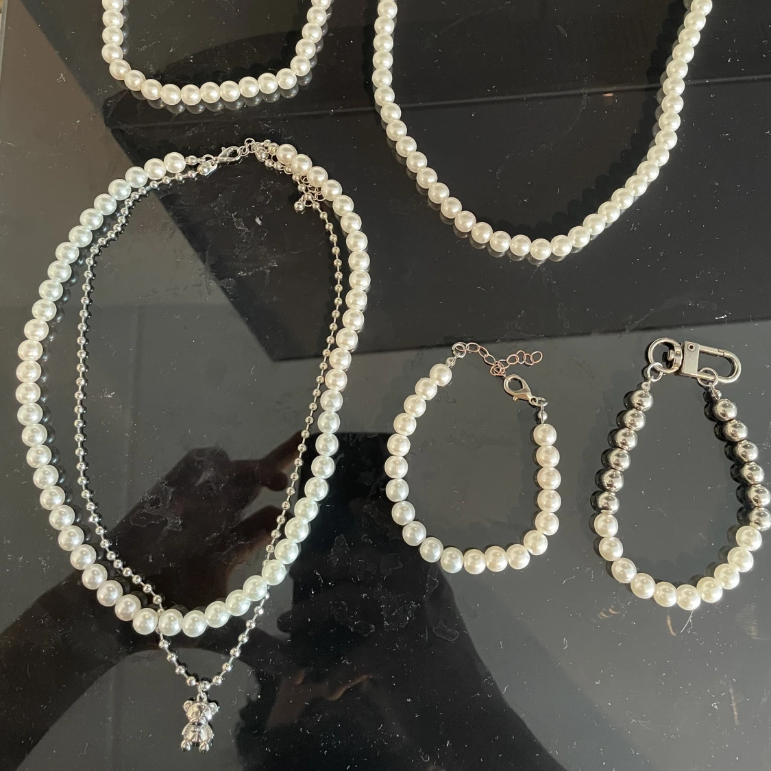 Pärlhalsband & Pärlarmband