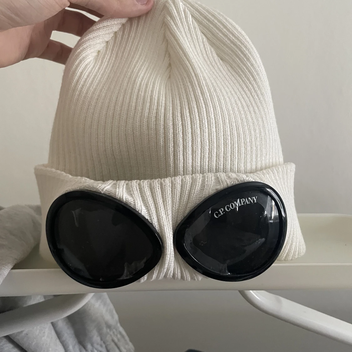 C.P Company mössa - 90
