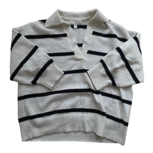 randig sweatshirt - jättemysig tröja som aldrig kommit till användning 💕