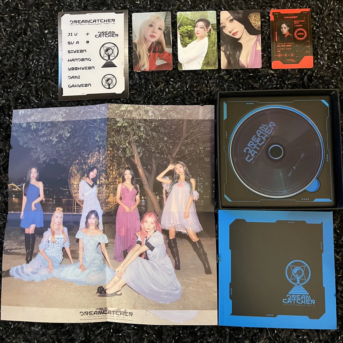 Dreamcatcher - Apocalypse : follow us  - 90