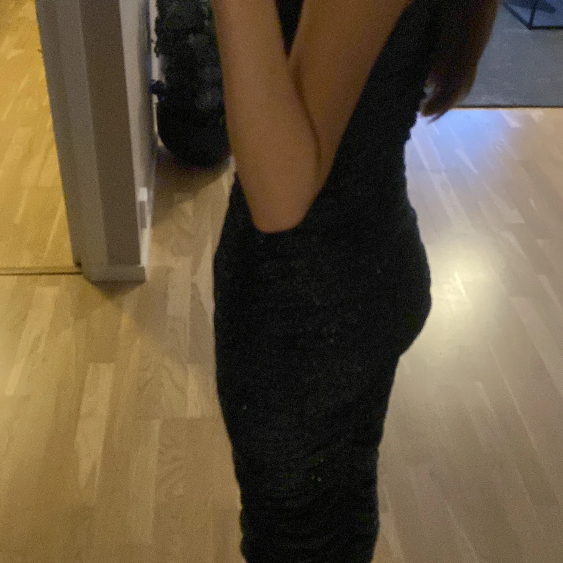 Glittrig klänning - 90