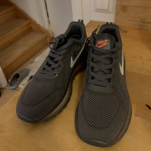 Nike skor herr  - Helt nya och storlek 43! 