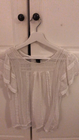 Spetströja - Spetströja från HM i storlek S!