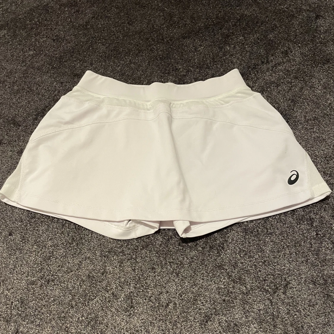 Tenniskjol från asics