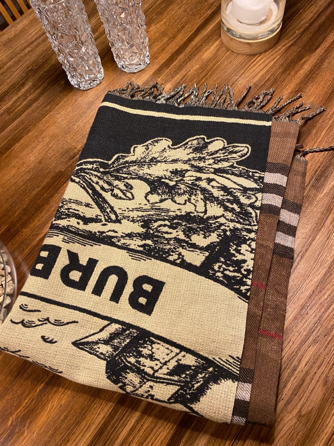 Burberry Halsduk (Nyskick)