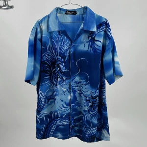 Skjorta - Köpt från en vintage butik i Amsterdam 