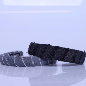 Diadem - UF företag som gör diadem. Vi har olika designs. Skulle något vara sålt men önskas så gör vi det, kan dock inte garantera 100% att alla är likadana då de är handgjorda och unika. Vi skickar såklart bild innan till er i det fallet!🩷 pris 99kr + frakt. 