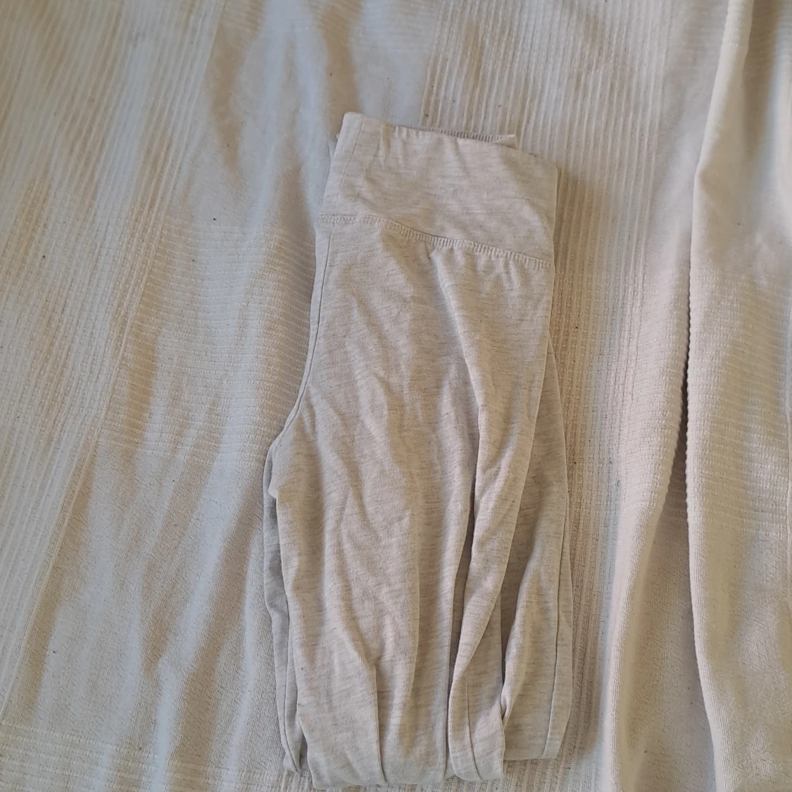 Utsvängda byxor  - 90