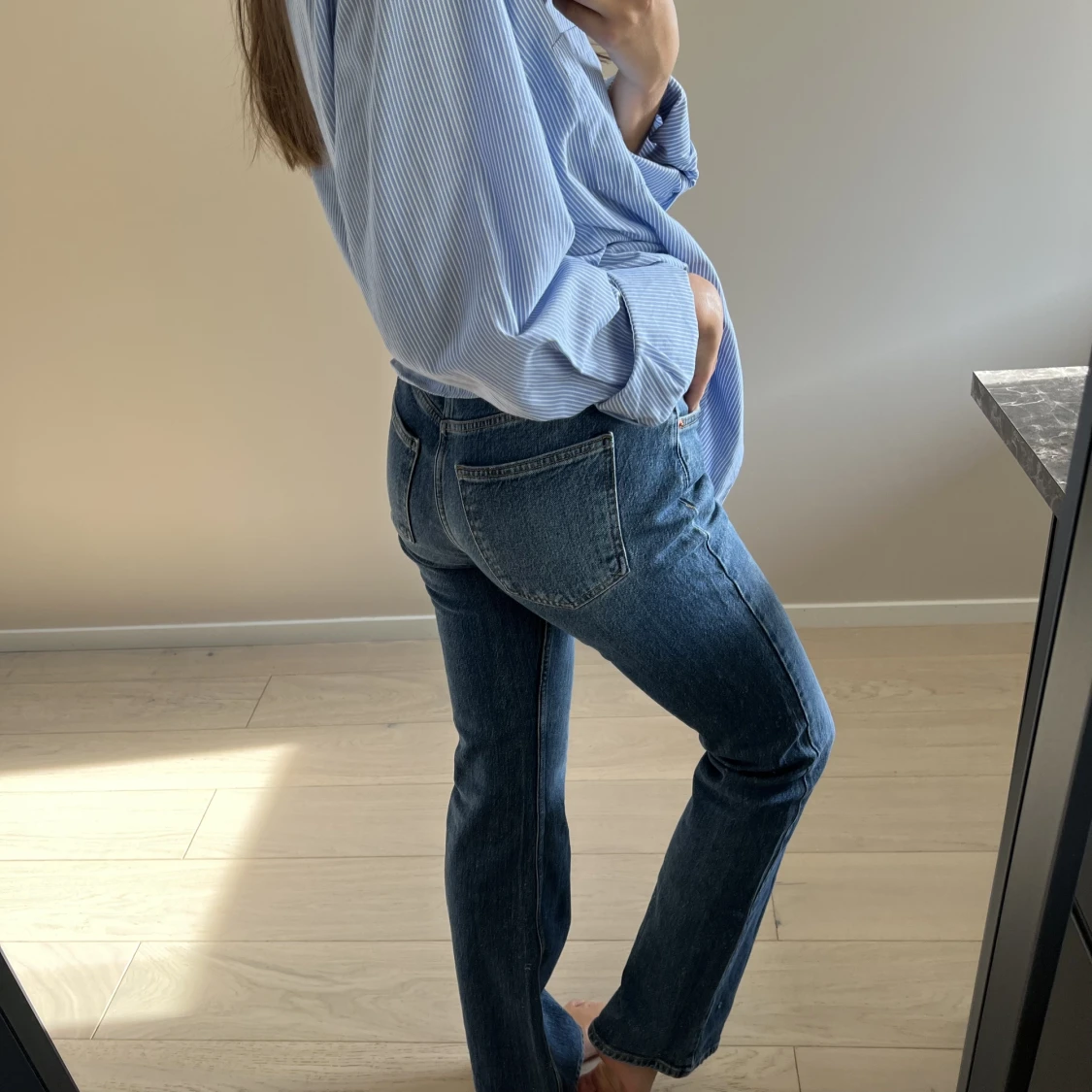 Mörkblåa jeans - 91