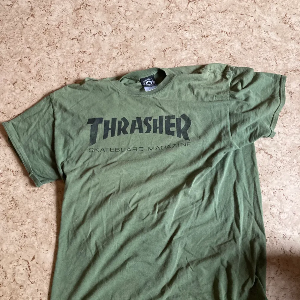 Thrasher. T-shirts.