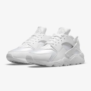Nike Air Huarache - Nyskick, använda ca 2 ggr. 