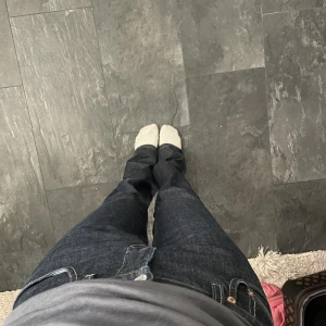 Filippa k jeans - Mörkblå filippa k jeans