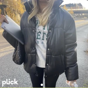 Skinnjacka - Snygg skinnjacka, bra skick❤️