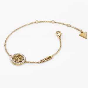 Guess armband  - Säljer min jättefin guess armband! Inga defekter! Aldrig använt! Guld! Köpt för 600kr!