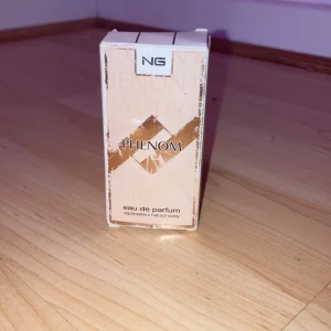Phenom parfym - Väldigt fräsch doft 