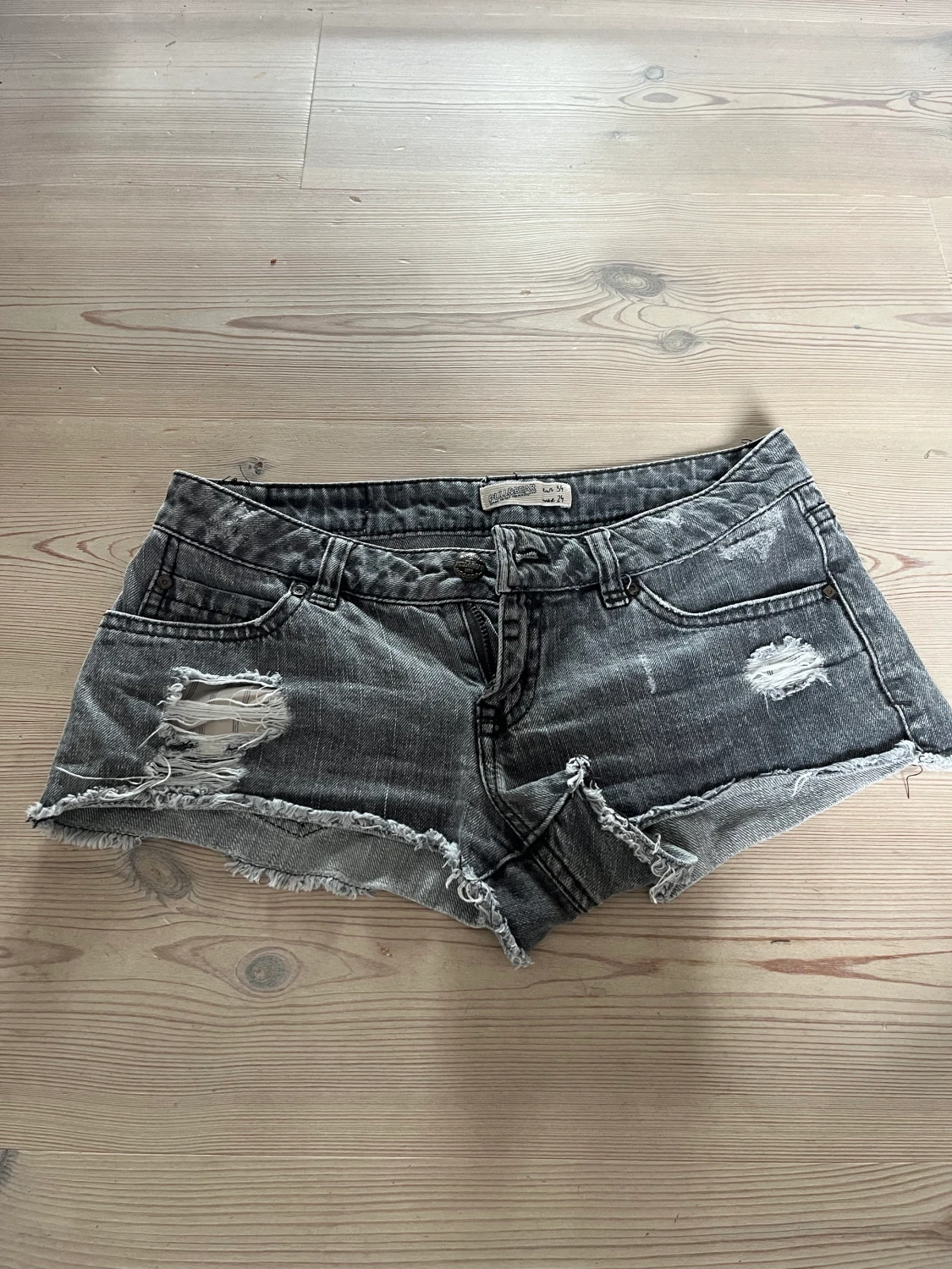 Low waist shorts  - 90
