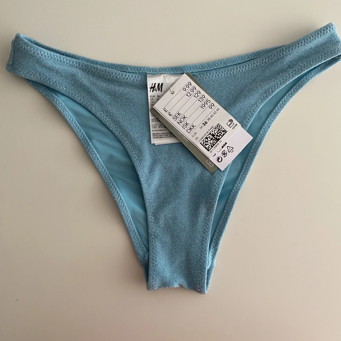 Blå glittrig bikini - 90