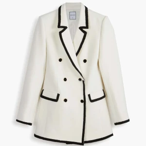 Vit och svart kavaj - Väldigt snygg och en helt ny kavaj, köptes från MOTF för 799 och säljer pga av fel storlek och retur tiden gick ut! 👛👔👚💕✨ Klicka gärna på köp nu, eller kontakta! 🌸