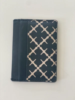 Korthållare - Fin korthållare från Marlene Birger som jag inte längre använder