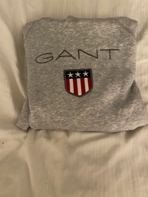 GANT tröja  - säljer denna GANT tröja pga kommer inte till användning 🫶🏻 