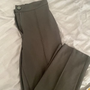 Lätta kostymbyxor  - Byxor från new yorker 