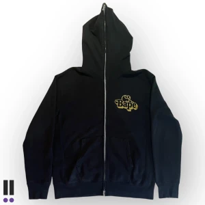 bape baby milo allstar zipup - ÄKTA svart bape fullzip. liknande säljs för över 200$. från 2008💜pit top pit, 56cm💜krage till botten, 58cm💜