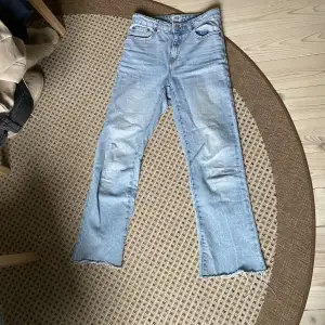 Jeans i ny skick från lager 157.☺️