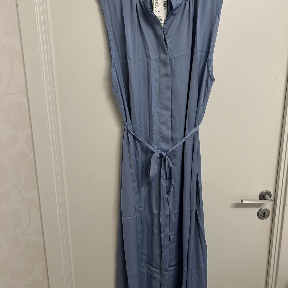 Satin ljusblå maxiklänning ny XXL - 91