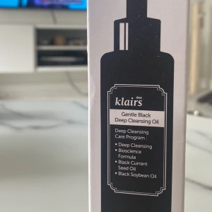 Klairs gentle black deep cleansing oil - Oöppnad förpackning Utgångsdatum 2024-08-23  