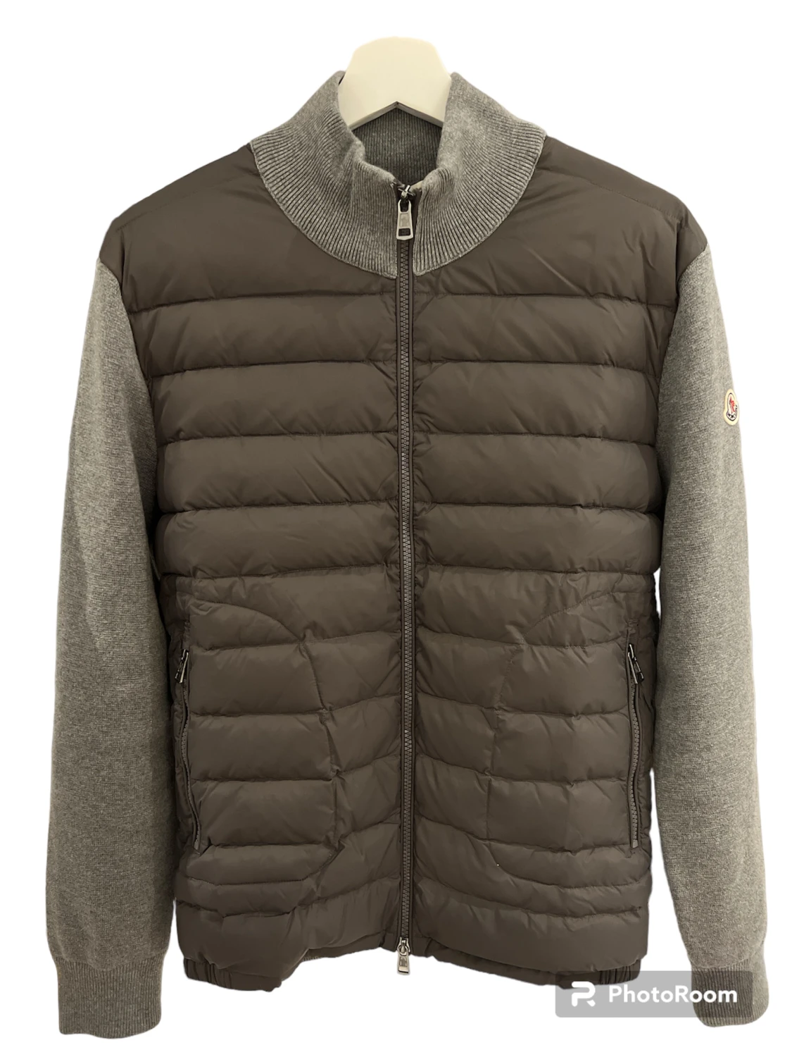 Moncler cardigan size 4 - 90